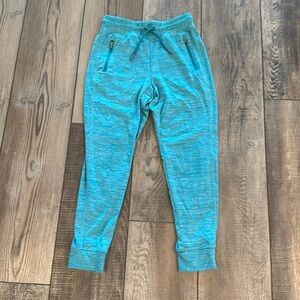 EUC All in Motion girls joggers size 6/7